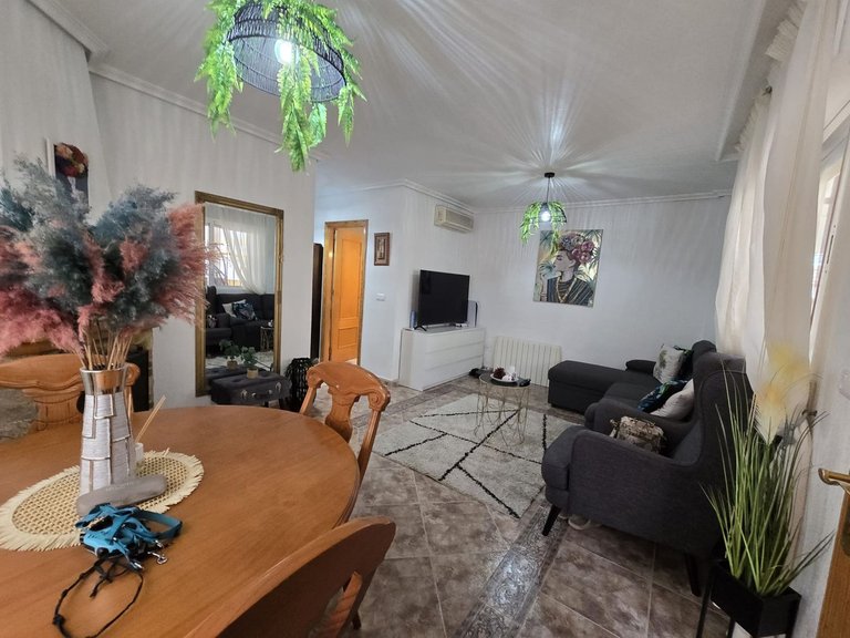 Apartment for Sale in Los Altos, Alicante 5