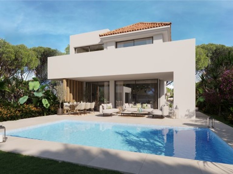 Villa for Sale in Calahonda, Malaga 2