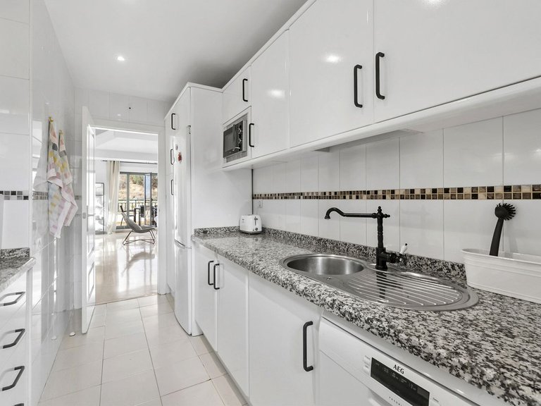 Apartment for Sale in Benalmadena, Malaga 5