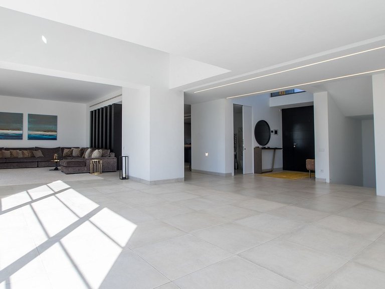 Villa for Sale in Benahavís, Malaga 13