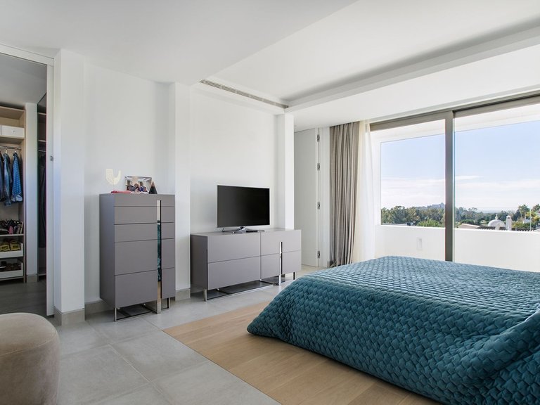 Villa for Sale in Benahavís, Malaga 16