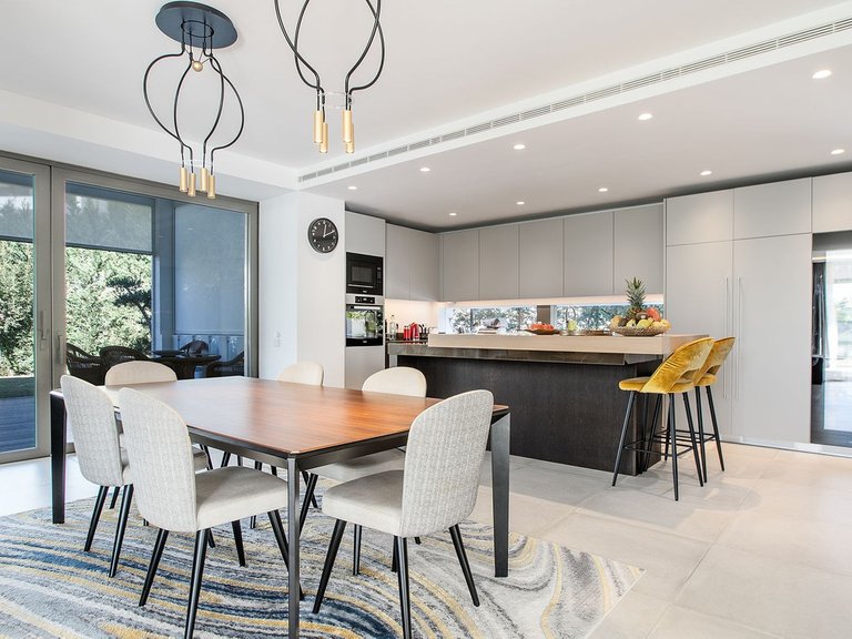 Villa for Sale in Benahavís, Malaga 21