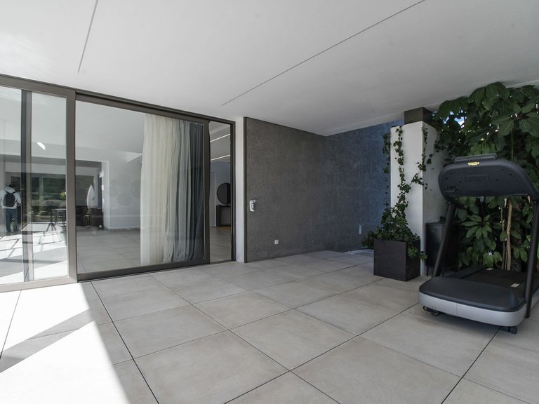 Villa for Sale in Benahavís, Malaga 27