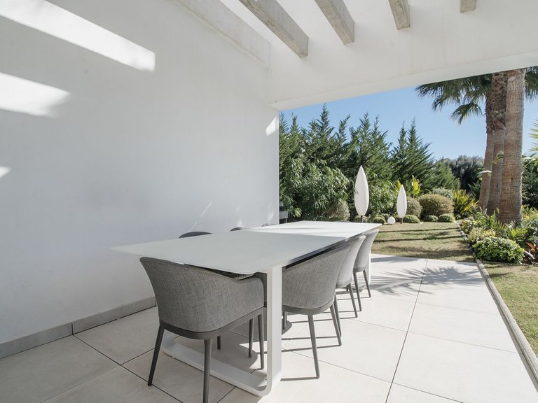 Villa for Sale in Benahavís, Malaga 28