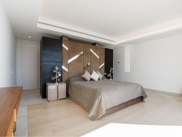 Villa for Sale in Benahavís, Malaga 29