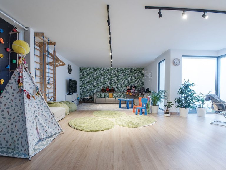 Villa for Sale in Benahavís, Malaga 38