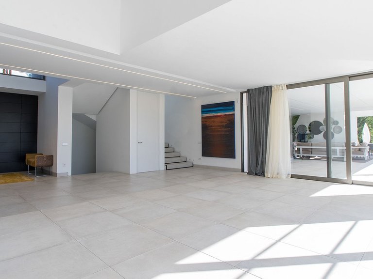 Villa for Sale in Benahavís, Malaga 8