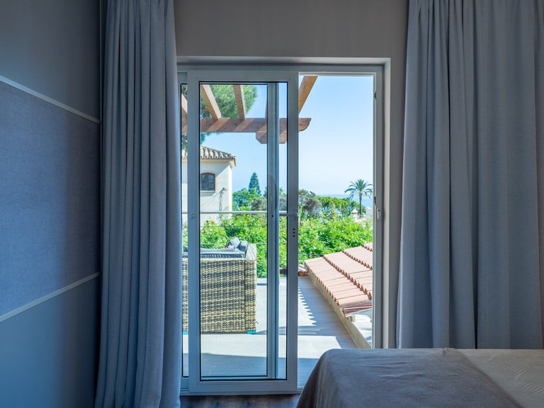 Villa for Sale in Marbesa, Malaga 32