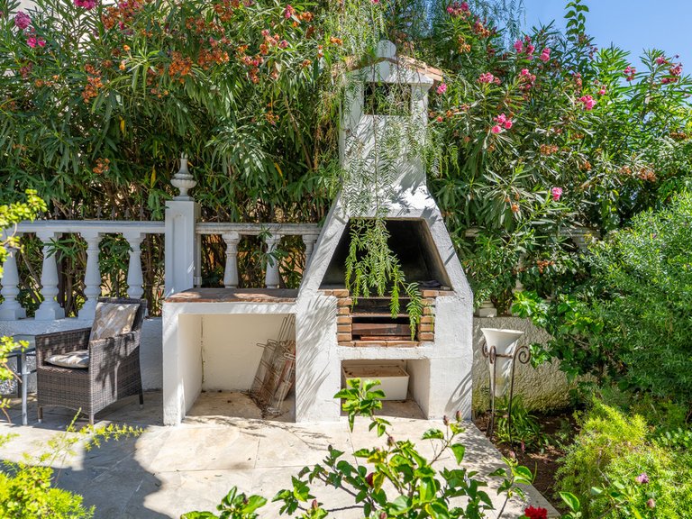 Villa for Sale in Marbesa, Malaga 43