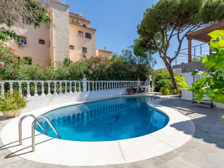 Villa for Sale in Marbesa, Malaga 44