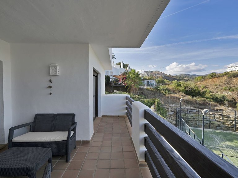 Apartment for Sale in Selwo, Malaga 2