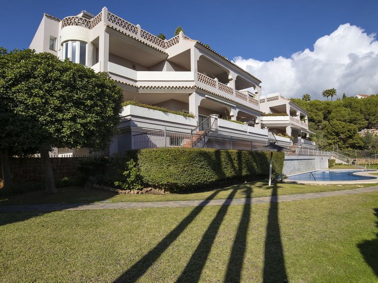 Apartment for Sale in Los Arqueros, Malaga 1