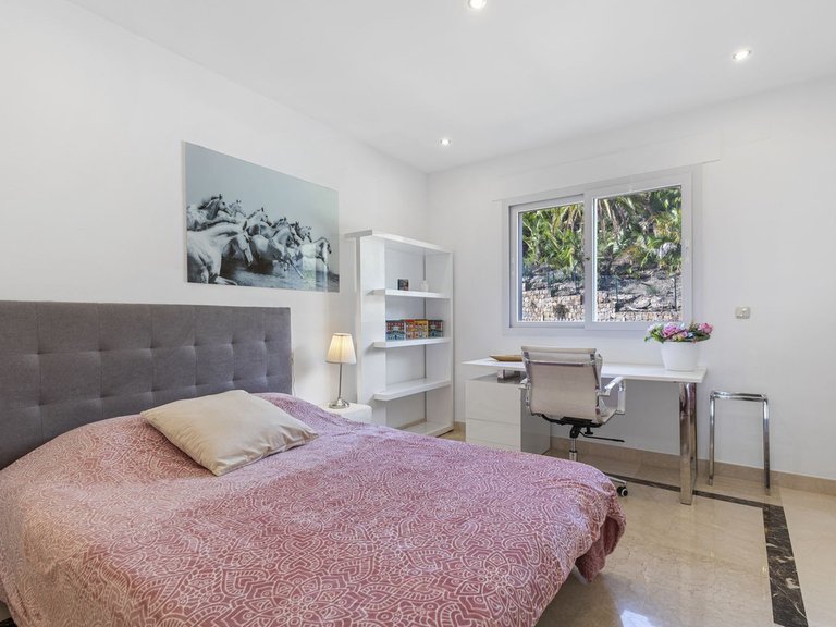 Apartment for Sale in Los Arqueros, Malaga 27