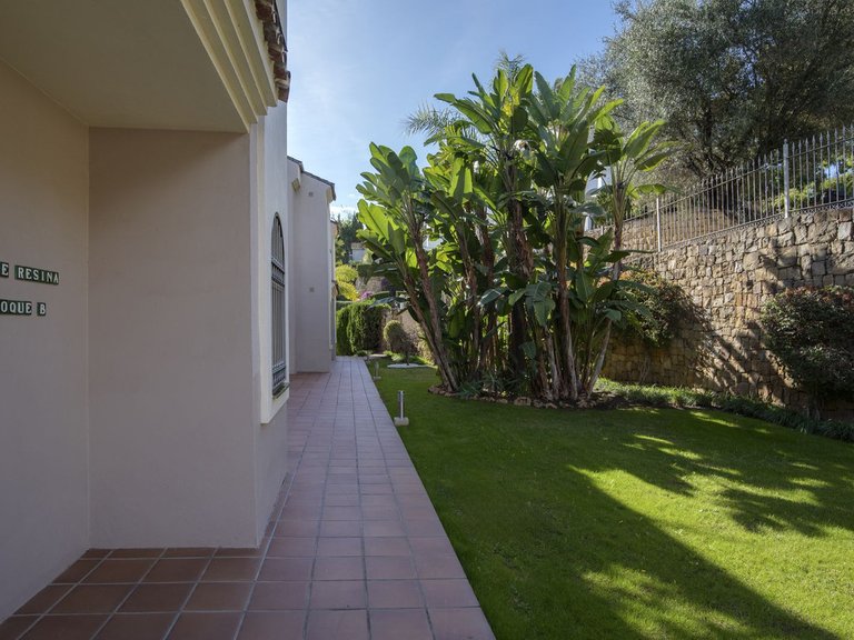 Apartment for Sale in Los Arqueros, Malaga 32