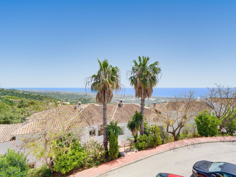 Villa for Sale in Altos De Los Monteros, Malaga 20