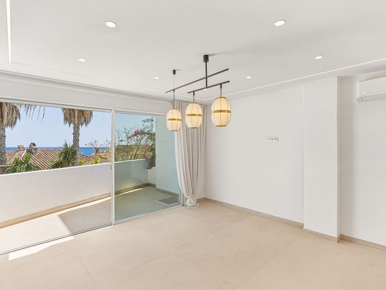 Villa for Sale in Altos De Los Monteros, Malaga 3