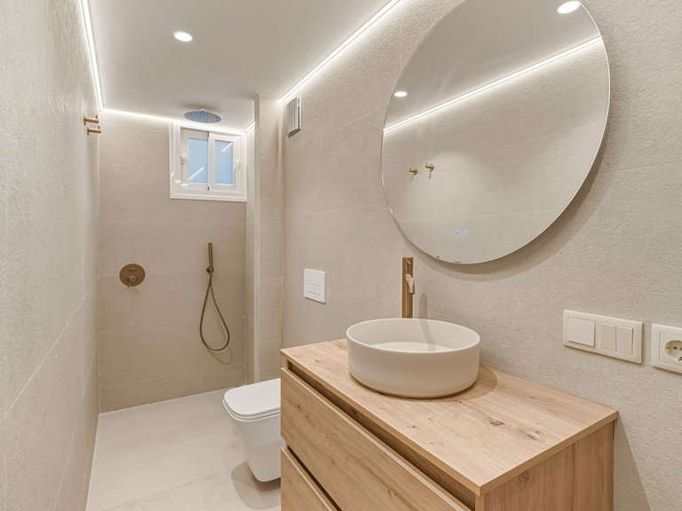 Villa for Sale in Altos De Los Monteros, Malaga 31