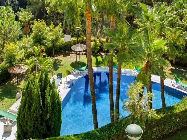 Apartment for Sale in Sierra Blanca, Malaga 11