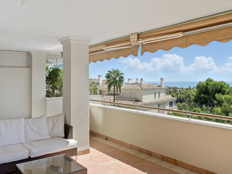 Apartment for Sale in Sierra Blanca, Malaga 15