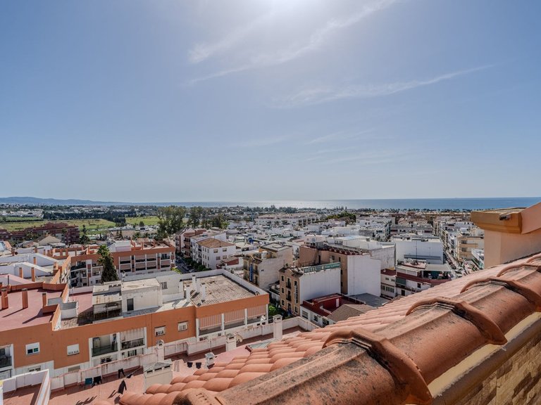 Apartment for Sale in San Pedro De Alcántara, Malaga 1