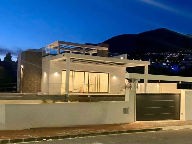 Villa for Sale in Costa del Sol Mijas, Malaga 1