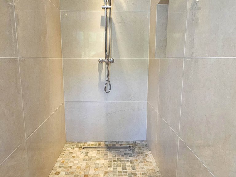 Villa for Sale in La Duquesa, Malaga 20