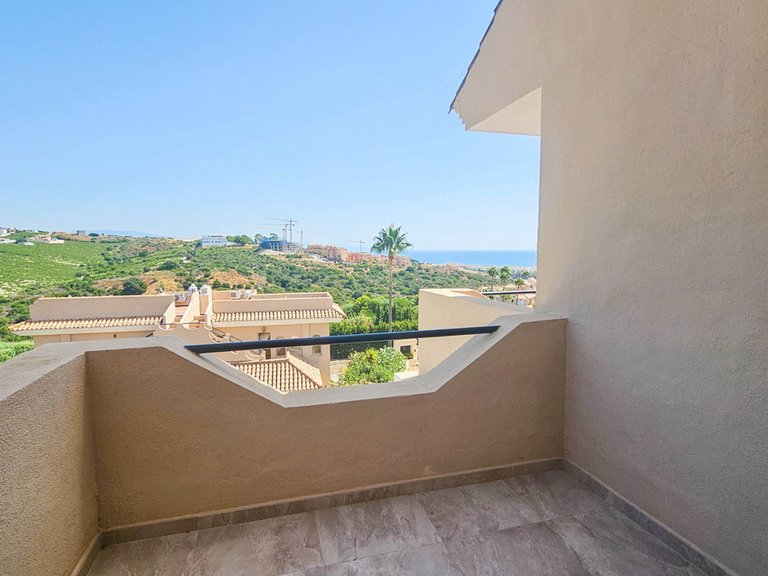 Villa for Sale in La Duquesa, Malaga 28