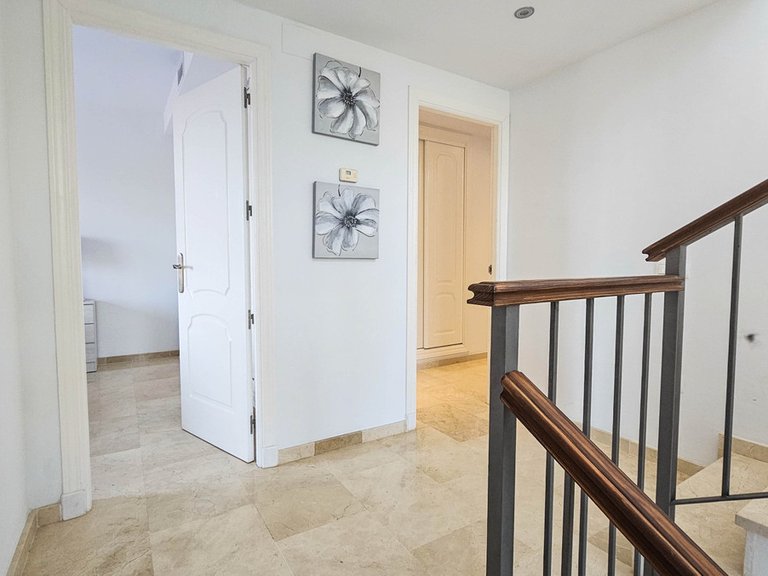 Villa for Sale in La Duquesa, Malaga 31