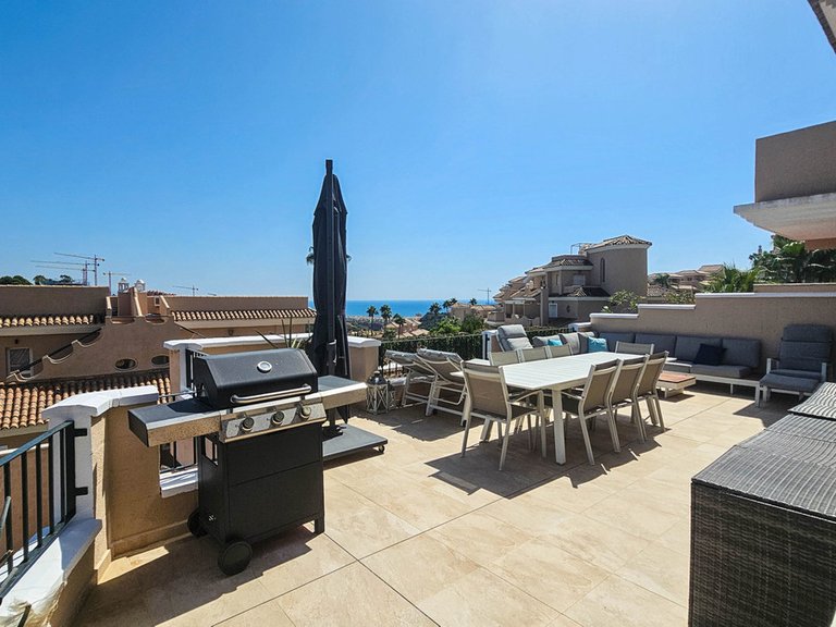 Villa for Sale in La Duquesa, Malaga 42