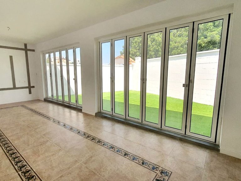 Villa for Sale in Fuengirola, Malaga 20