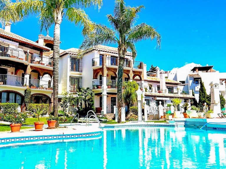 Villa for Sale in Mijas Golf, Malaga 18
