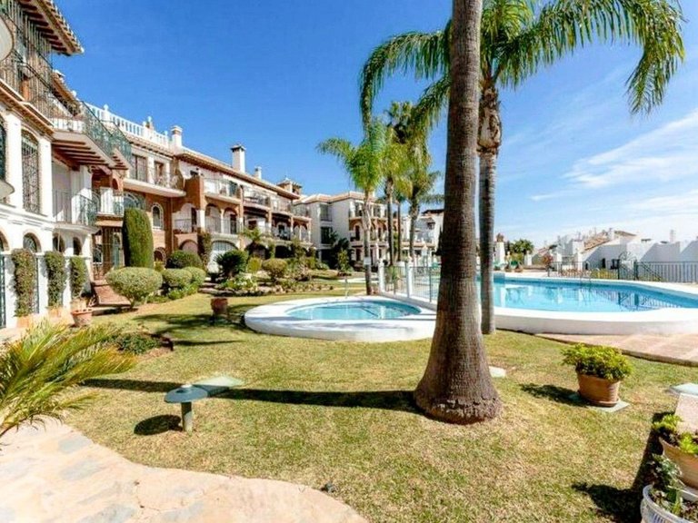 Villa for Sale in Mijas Golf, Malaga 20