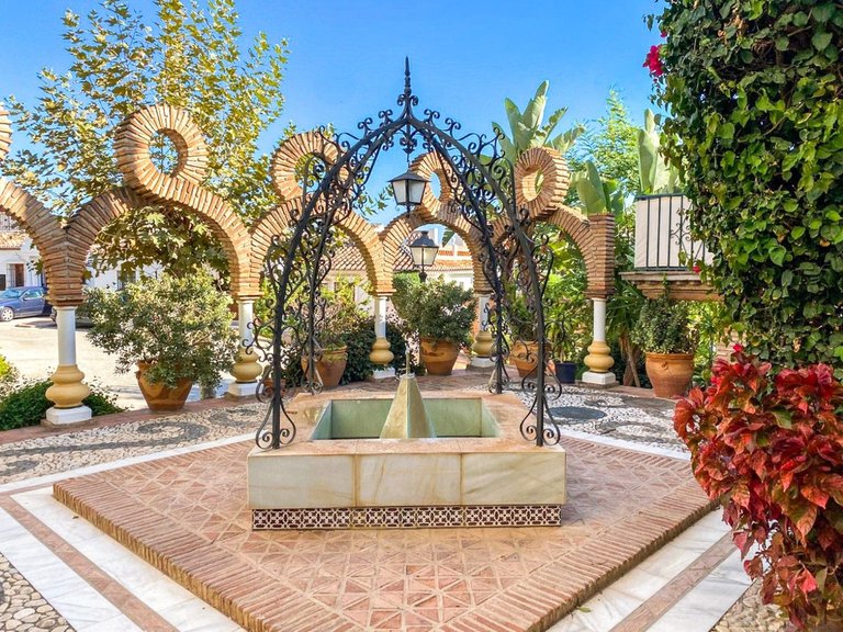 Villa for Sale in Mijas Golf, Malaga 23