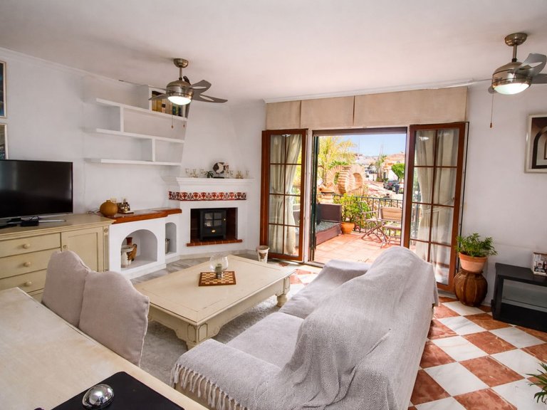 Villa for Sale in Mijas Golf, Malaga 3