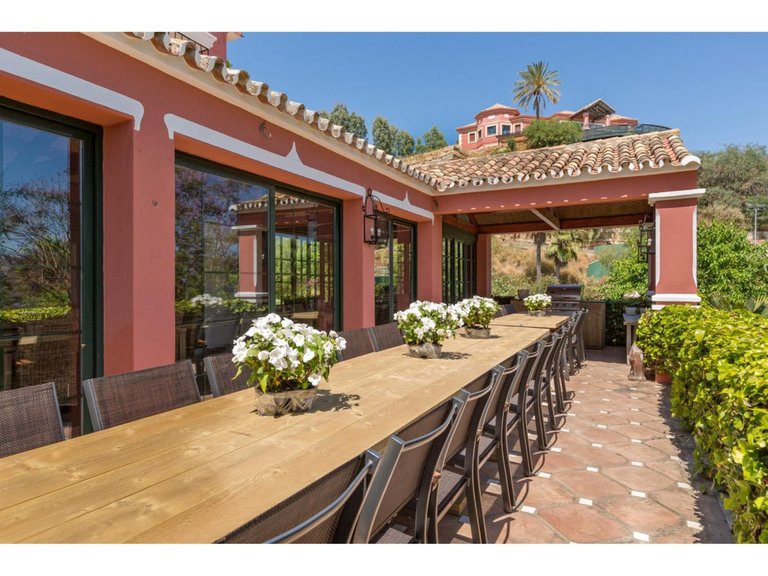 Villa for Sale in Benahavís, Malaga 8