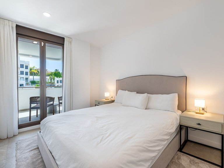Apartment for Sale in Costa del Sol, Estepona, Malaga 13