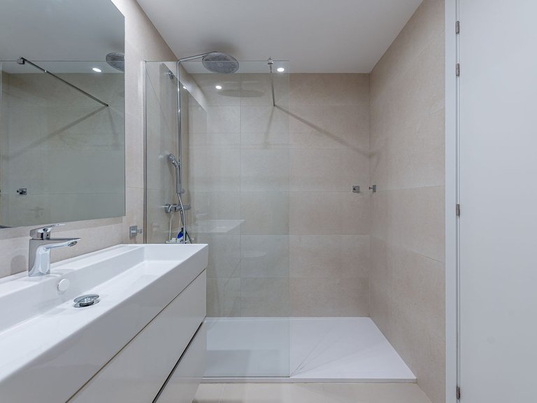 Apartment for Sale in Costa del Sol, Estepona, Malaga 16