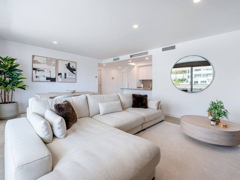 Apartment for Sale in Estepona, Malaga 3