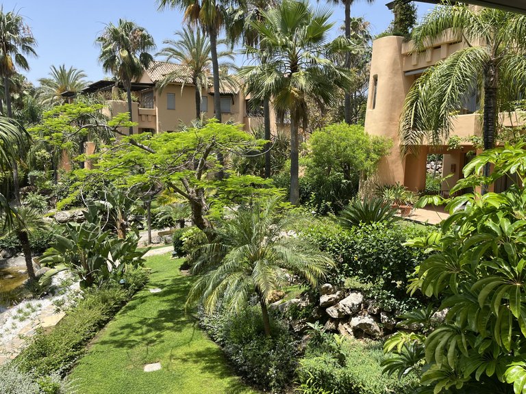 Apartment for Sale in The Golden Mile, Malaga 21