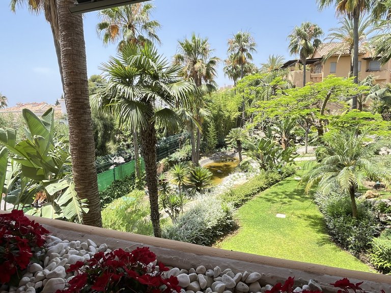 Apartment for Sale in The Golden Mile, Malaga 22