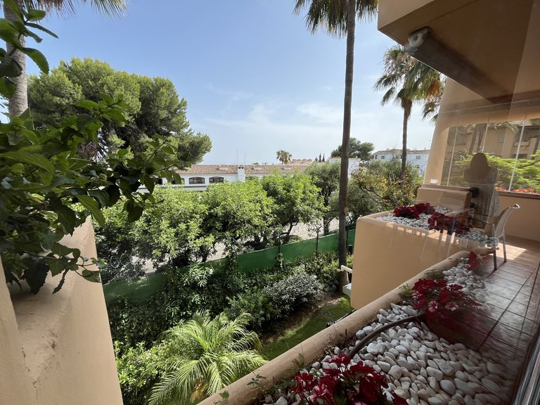 Apartment for Sale in The Golden Mile, Malaga 28