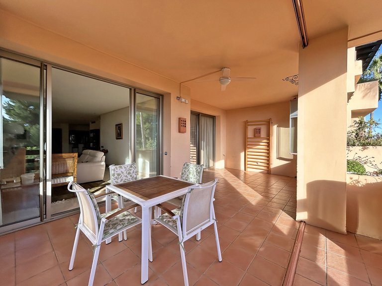 Apartment for Sale in The Golden Mile, Malaga 3