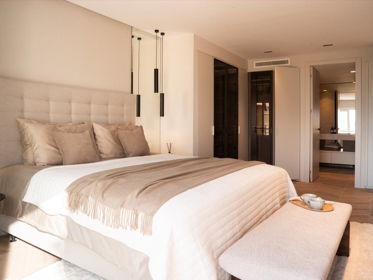 Apartment for Sale in Nueva Andalucía, Malaga 36