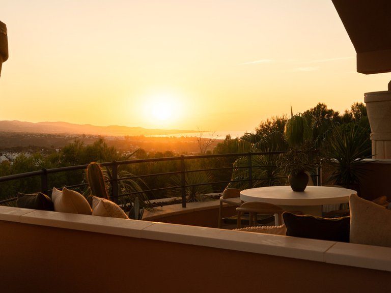 Apartment for Sale in Nueva Andalucía, Malaga 53