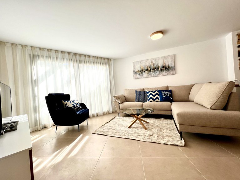 Villa for Sale in Estepona, Malaga 3