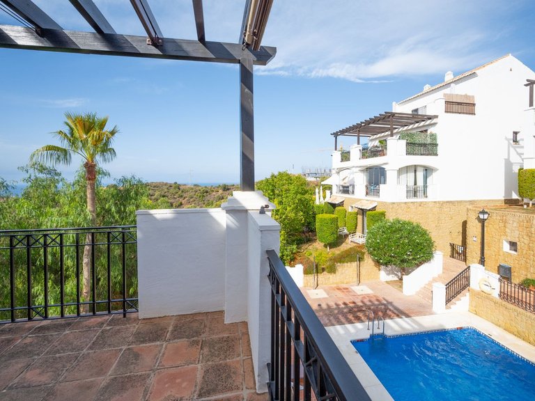 Apartment for Sale in Altos De Los Monteros, Malaga 4