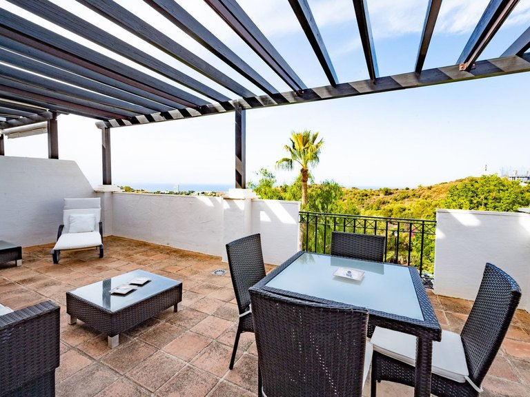 Apartment for Sale in Altos De Los Monteros, Malaga 6