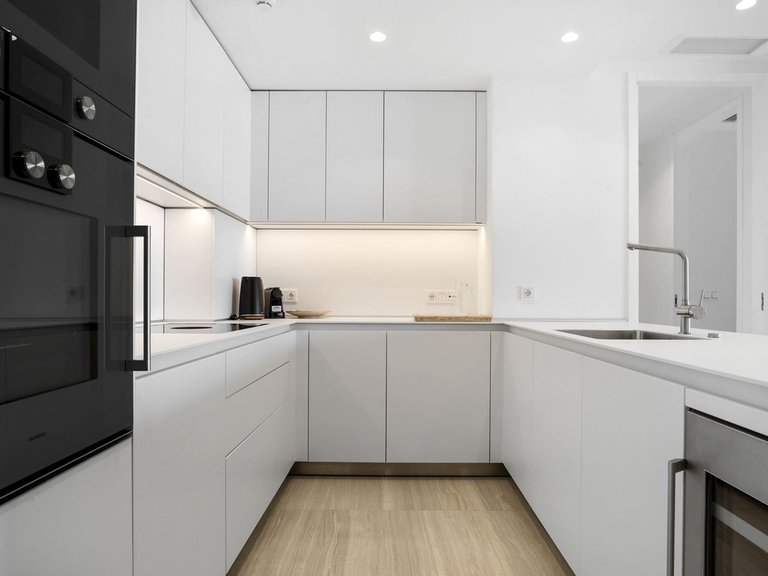 Apartment for Sale in Estepona, Malaga 14