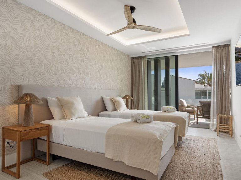 Apartment for Sale in Estepona, Malaga 16