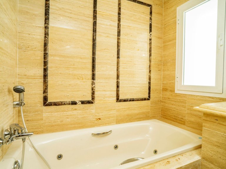 Apartment for Sale in Costa del Sol Sierra Blanca, Malaga 13